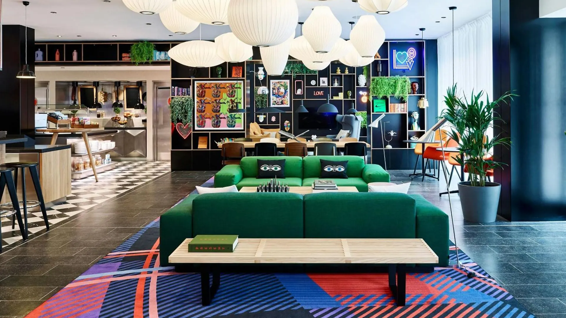 4 Smart 4-Star Hotels in Victoria Worth Booking