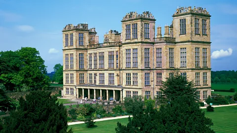 Hardwick Hall Elizabethan facade windows
